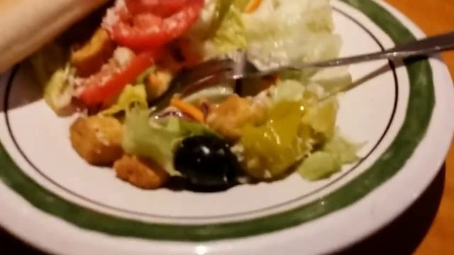 Жизнь в США. Итальянский ресторан. Часть2 смотреть онлайн