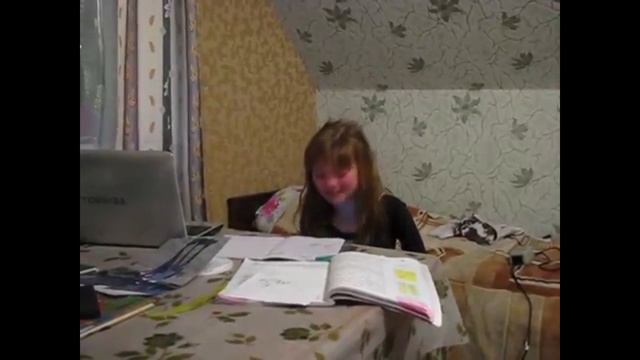 Как дети делают уроки 😂