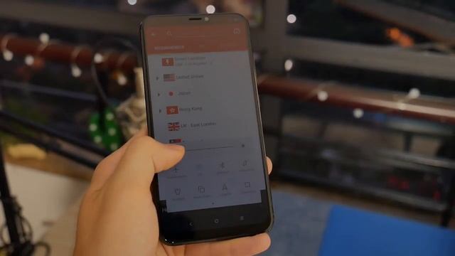 Lenovo Z5 - про 6.2" экран, NFC, камеру! смотреть онлайн