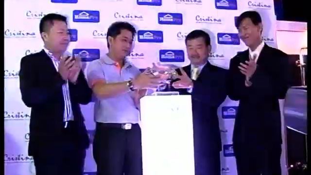 Cristina Sanitary Booth Opening смотреть онлайн