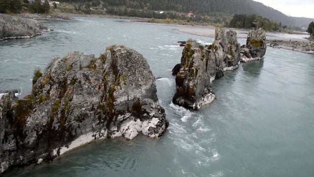Катунь в районе Эликмонара. Алтай. Сентябрь смотреть онлайн
