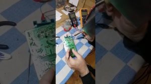Как выпаять SMD резистор ,удобное жало для паяльника.