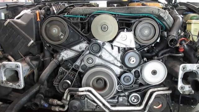 Audi a6 2003 дизель 2.5 двигатель. Обводной ремень Ауди а6 3.0 2003. Обводной ремень Ауди а6 2.4. Ауди а6 3 дизель обводной ремень.