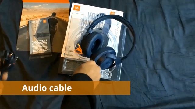JBL 750BTNC and Energizer Lightning to Audio Adapter смотреть онлайн