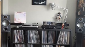 Camel Airborn (Cayin Cs 55A Amp-Clearaudio Turntable-Monitor Audio Bronze 2 Speaker)