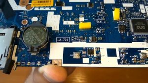 LA-7912p rev.1.0 Нет инициализации. Не стартует.