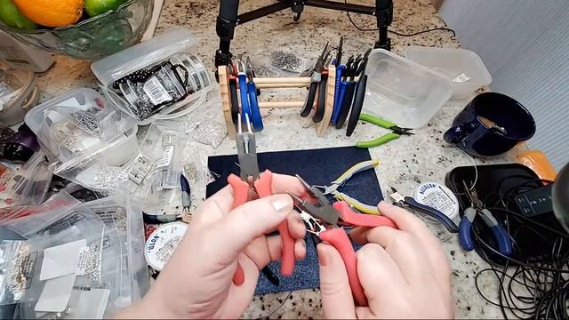 Собираем Коралловое колье, Кримпы и кримперы, разные иструманты, Украшение для ...... смотреть онлайн