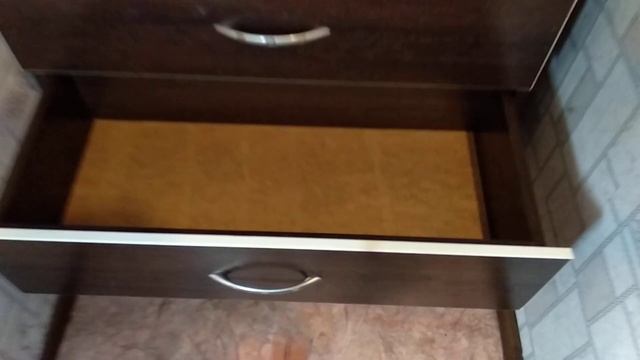 Комод ЛДСП "Молоко и шоколад" на шариковых выкатных направляющих. смотреть онлайн