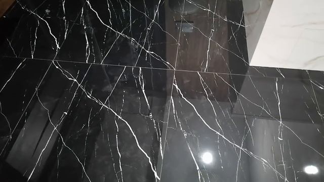 Душевой поддон из плитки. Откосы из плитки. Идеи для ремонта. Обзор ванной комнаты. Потолок из ГКЛ.