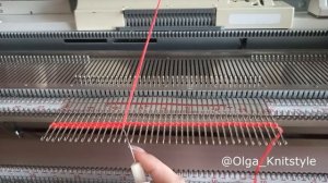 Аккуратный край без резинок на любой вязальной машине ;)