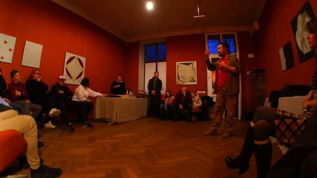 КРАСНАЯ ТРЯПКА. (1)