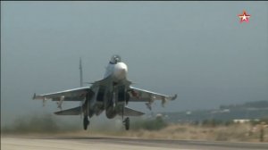 Новейшие истребители Су-35С в Сирии׃ кадры боевого дежурства
