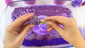 PURPLE SLIME | Mixing makeup and glitter into Clear Slime.