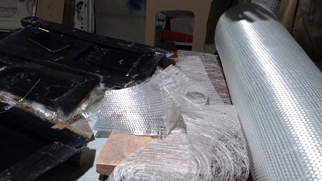 работаем с полиэфирной и эпоксидной смолой