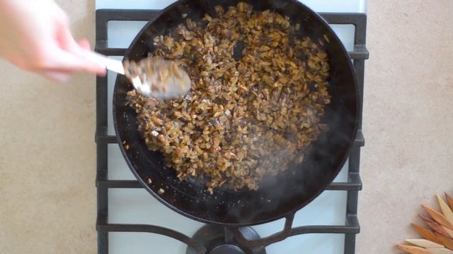 Вкусные домашние булочки с грибами и сыром | Рецепт от DaVkusno