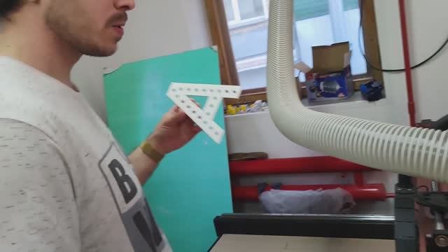 Новые заказы озон  и неоновые вывески