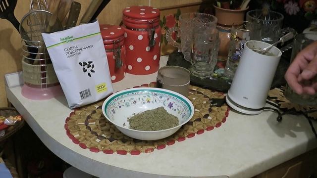 Бюджетная прикормка для карася, плотвы, леща и другой белой рыбы смотреть онлайн