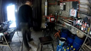 Нож из пружины.