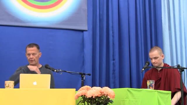 Путь ариев (путь видения и путь медитации в махаяне) смотреть онлайн