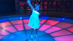 ПРИКОЛ на ДИСКОТЕКЕ  Как Артур познакомился с Аминка Витаминка Disco для детей kids children