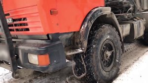 Лесовозные будни!!! Камаз штурмует Эверест