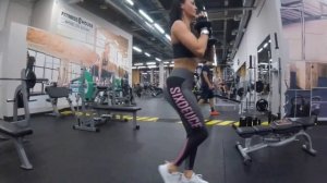 ТОП 6 упражнений на ягодицы в тренажерном зале