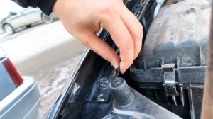 Утепление моторного отсека Ланос   Всего 3 минуты и 300 рублей..mp4