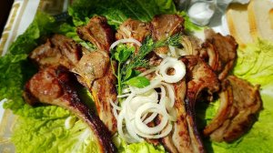 Шашлык из БАРАНИНЫ, цыганка готовит на природе. ПИСТОЛЕТИКИ  из барашка.Gipsy cuisine.