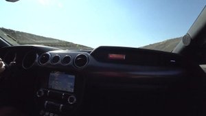 Мустанг 2.3 экобуст vs Мустанги 5.0 а также быстрая Шкода