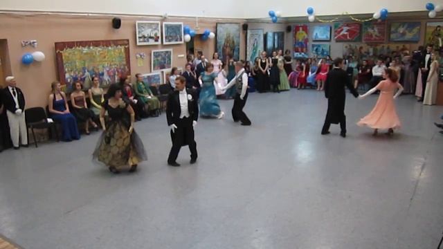 Венгерский бальный. Новогодний студенческий бал РГУ им. А.Н. Косыгина 24.12.16 г. смотреть онлайн