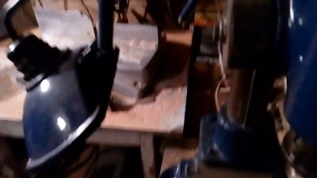 Восстановленный сверлильный станок СССР Часть 2. + Освещение станка. смотреть онлайн