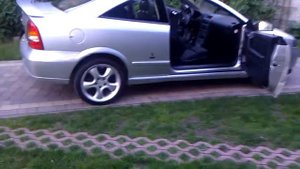 Opel Astra 1.8 16v Bertone