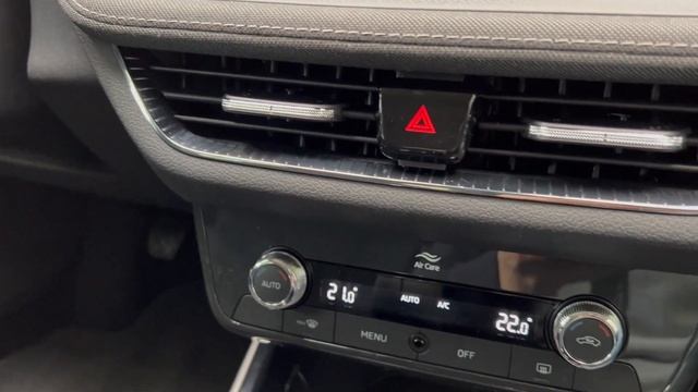 Škoda Fabia Style 2022 - FIRST Look in 4K | Exterior - Interior (details), Price