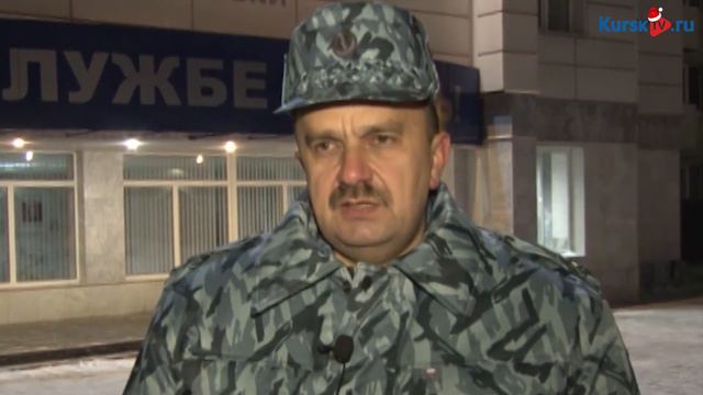 Курских полицейских с музыкой встречали из командировки на Северный Кавказ смотреть онлайн
