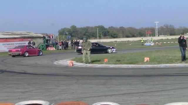 Дрифт Скайлайна и Сильвии