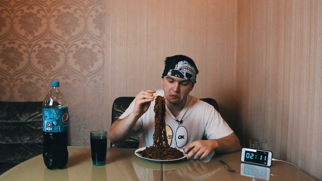 ЧАЧЖАНМЁН ЧЕЛЛЕНДЖ 1000 ГРАММ | РЕЦЕПТ ДОШИРАК x3 | 1680 КАЛОРИЙ смотреть онлайн