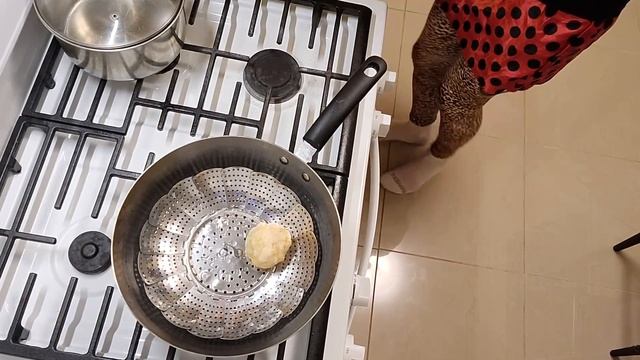 Что приготовить из курицы на ужин? Рецепт биточков на пару ... Продолжение смотреть онлайн