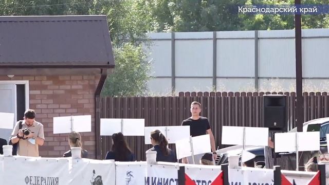 Соревнования по конкуру на приз Законодательного Собрания Краснодарского края смотреть онлайн