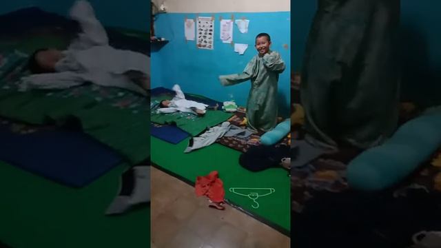 candaan sebelum tidur malam смотреть онлайн