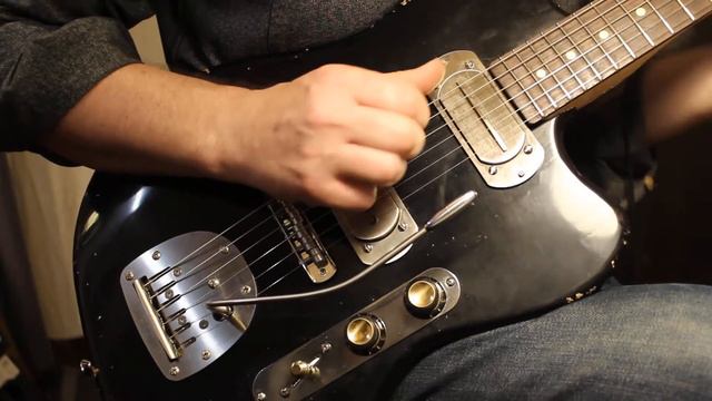 Waterslide Guitars Offset Black w/Mojo "P.A.B." Bigsby-Style Pickups, Descendant Vibrato & StayTrem смотреть онлайн