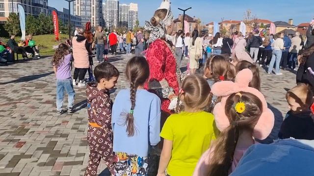 Народные гуляния в день национального единства!