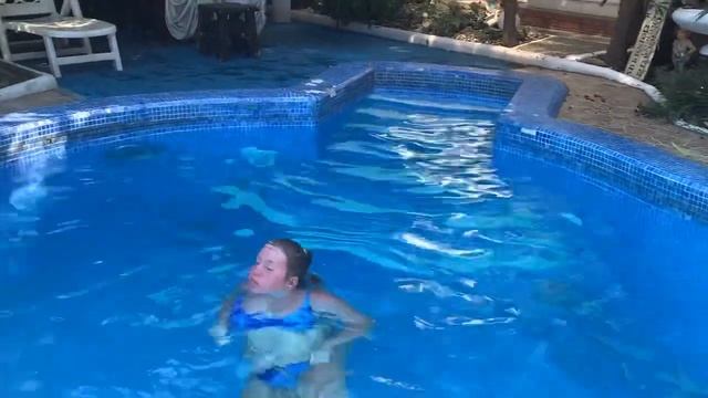 Бассейн в Адлере смотреть онлайн