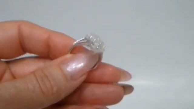 Кольцо Белый лунный камень Серебро 925 смотреть онлайн