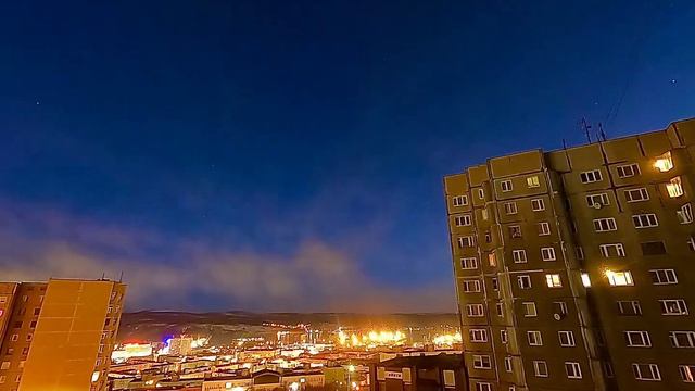 Видео таймлапс Северного Сияния с 20.00 до 10.00 над портом Мурманск. @aurora #murmansk #сияние