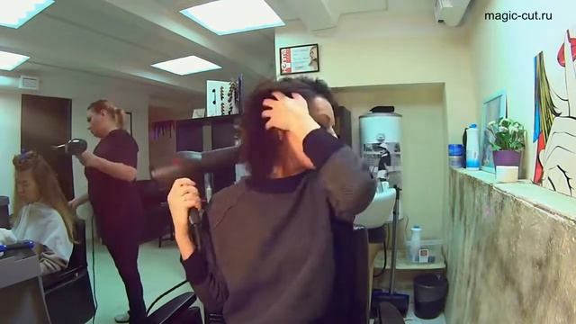 самоукладывающиеся стрижки смотреть онлайн