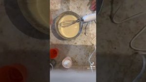 Готовим шарлотку для детей #шарлотка#рецепты#пирогсяблоками#tiktok#instagram