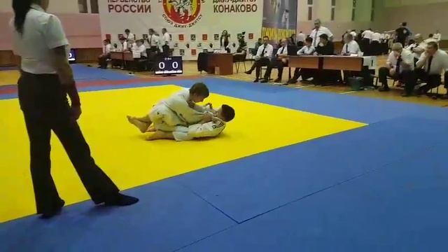 Первенство России по Джиу-Джитсу до 18 лет Конаково 03.01.2018 смотреть онлайн