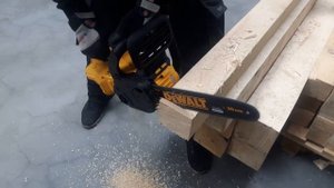 DeWalt DCM565 18V XR chainsaw cordless