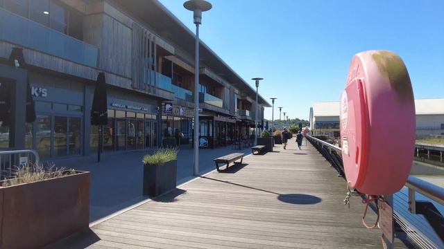 MEDWAY WALK | St Mary’s Island to Dockside Outlet Chatham Kent смотреть онлайн