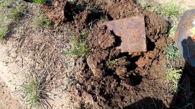 КОПАЕМ В ЧЕРТЕ ГОРОДА. Зачем ехать далеко, если металл близко? смотреть онлайн